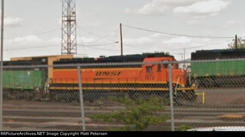 BNSF 1572